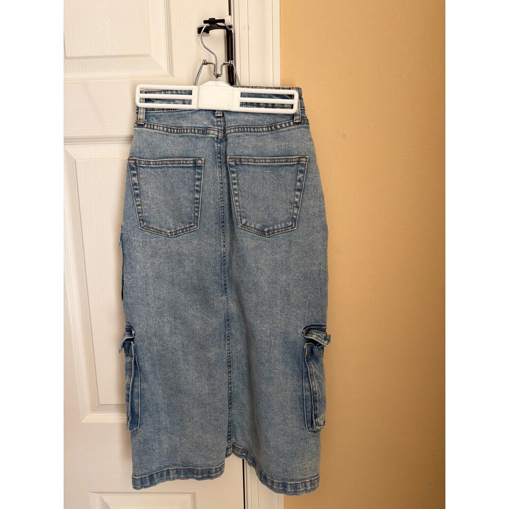 Women’s Wild Fable Denim Cargo Skirt - Picture 6 of 9